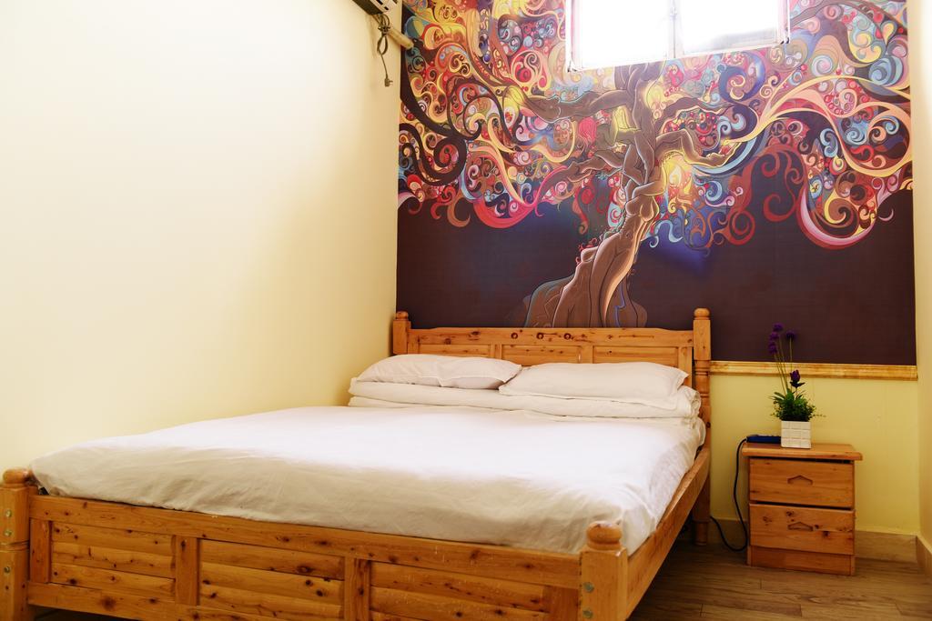 Happy Station Hostel Dunhuang Exterior photo